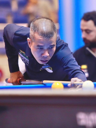 Billiards: Trần Quyết Chiến bùng nổ chiếm nhất bảng, cùng Bao Phương Vinh giành vé knock-out