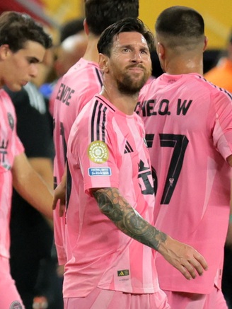 Hơn 60.000 khán giả đến sân Hard Rock, ‘ma thuật’ của Messi đã giải cứu FIFA