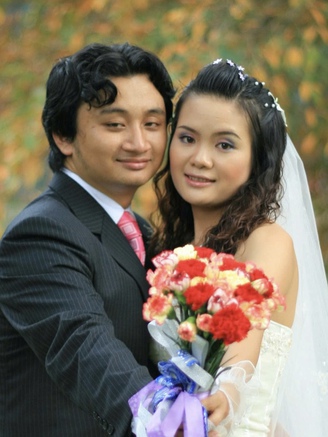 Bộ ảnh cưới 'nhà làm' 17 năm trước của vợ chồng kỹ sư xây dựng