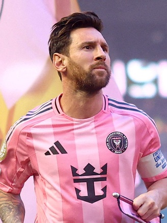 FIFA thắng lớn nhờ hiệu ứng Messi, thêm trận đấu lập kỷ lục hơn 80.000 khán giả