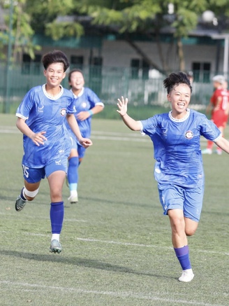 U.16 Sơn La thắng ngược tân binh Vĩnh Phúc, U.16 Hà Nội bị chia điểm