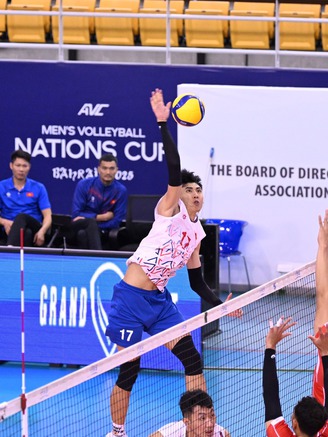 Đội tuyển Việt Nam đánh rơi chiến thắng tại giải bóng chuyền AVC Nations Cup 2025