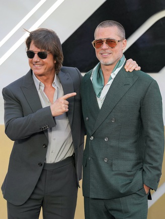 Tom Cruise và Brad Pitt gây chú ý khi tái ngộ sau 24 năm