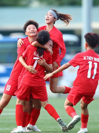 U.16 Hà Nội vô địch lượt đi giải vô địch U.16 nữ quốc gia 2025