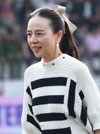Thái Lan bất ngờ sa thải HLV đội U.23, Madam Pang lại chi hàng chục tỉ đồng giải cứu FAT