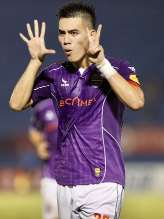 Tiến Linh mất ngôi đồng vua phá lưới V-League vì...