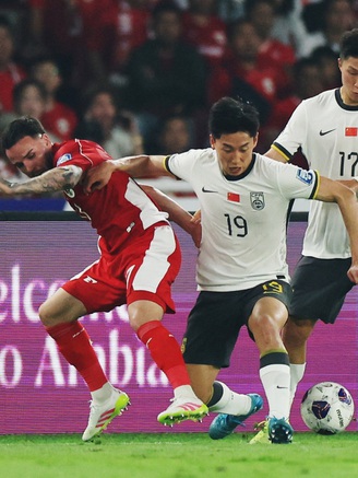 Trung Quốc thua cay đắng trên chấm phạt đền, Indonesia nuôi hy vọng mong manh đến World Cup 2026