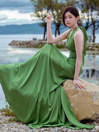 Cuộc sống sau ly hôn của 'Tiểu Long Nữ xấu nhất màn ảnh' Trần Nghiên Hy