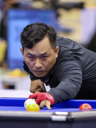 World Cup billiards: 3 cơ thủ Việt Nam thi đấu hay, toàn thắng trận ra quân
