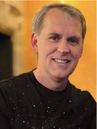 Động thái của tỉ phú Gerard với Đàm Vĩnh Hưng sau phán quyết bất lợi