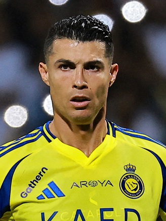 Ronaldo được toàn quyền chọn HLV và cầu thủ cho CLB Al Nassr