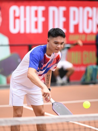 Tay vợt Trịnh Linh Giang 'bay cao' trên bảng xếp hạng PPA Tour Asia