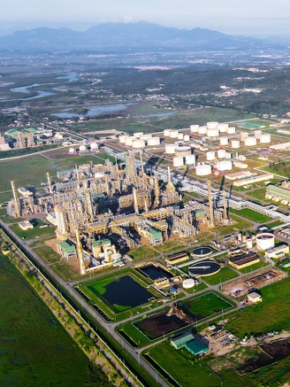 Khu kinh tế Dung Quất đặt mục tiêu hút 4 tỉ USD vốn đầu tư