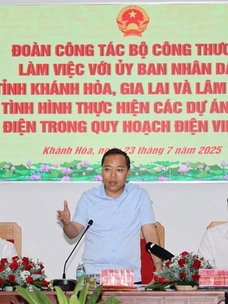 Thứ trưởng Bộ Công thương làm việc với ba tỉnh về phát triển điện lực