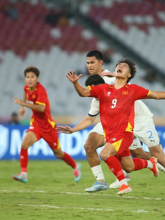 VAR có thể xuất hiện ở chung kết đấu Indonesia: U.23 Việt Nam cẩn trọng tối đa, kẻo…