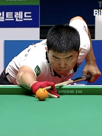 Billiards: Nguyễn Quốc Nguyện cùng đồng đội tung 'đường cơ hoàn hảo', ngược dòng ngoạn mục