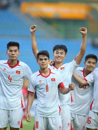 Chung kết U.23 Đông Nam Á - U.23 Indonesia đấu U.23 Việt Nam: Mang cúp về nhà!