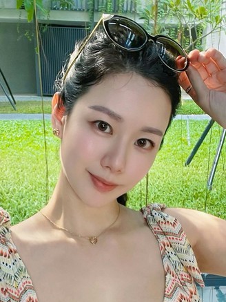 Sao nữ đáp trả tin đồn là tình nhân của trụ trì Thiếu Lâm Tự