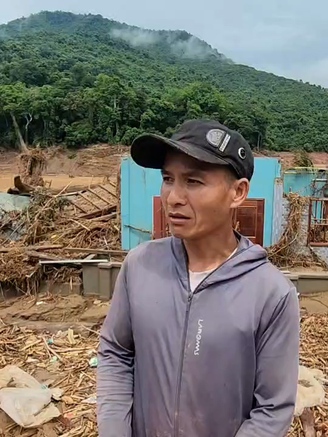 Bản Xiềng Tắm tan hoang sau lũ: Đau lòng cảnh trắng tay, không còn áo để thay