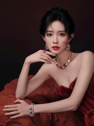 Nữ chính 'Cửu trùng tử' bị mất vai vì quá xinh đẹp
