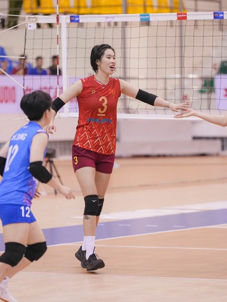 Đội tuyển bóng chuyền nữ Việt Nam 'lật đổ' Thái Lan, tạo lịch sử ở SEA V.League
