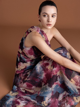 Váy midi tuy đơn giản nhưng lại đẹp xuất sắc, đáng sắm nhất mùa này