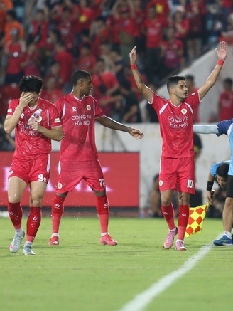 V-League có xe VAR thứ 5, nhà đầu tư lần đầu lên tiếng
