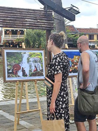 100 bức ảnh về tín ngưỡng, tôn giáo trưng bày tại Hội An 