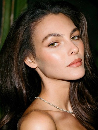 Mỹ nhân Vittoria Ceretti - 'ngoại lệ' của Leonardo DiCaprio

