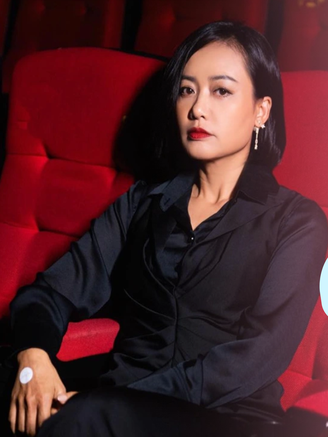 Hồng Ánh trở lại với điện ảnh, tiết lộ cảnh quay bị bắt khóc 7 lần