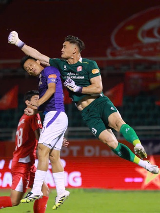 Người hùng thầm lặng trong màn ra mắt ấn tượng của CLB Công an TP.HCM