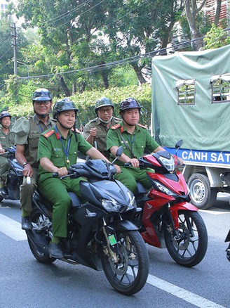 Siết chặt an ninh ở làng đại học...