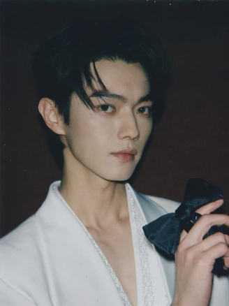 Tài tử 'Diên hi công lược' bị bạn gái cũ tố ngoại tình