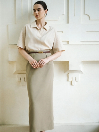 Diện đồ tone sur tone nàng công sở khoe dáng thời thượng, sành điệu