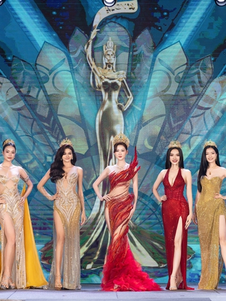 Phát ngôn 'phụ nữ làm đẹp cho đàn ông ngắm' tại Miss Grand Vietnam gây tranh cãi
