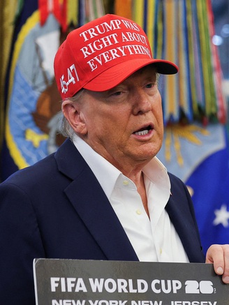 Tổng thống Mỹ Donald Trump và Chủ tịch FIFA công bố lễ bốc thăm World Cup 2026