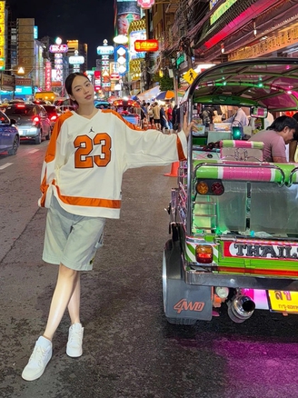 Đừng bỏ lỡ athleisure - bí kíp mặc đẹp, thoải mái cho kỳ nghỉ Quốc khánh