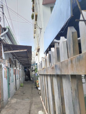 Ở trọ... chia ca