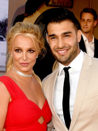 Britney Spears tuyên bố 'sốc' về cuộc hôn nhân với chồng cũ kém 13 tuổi