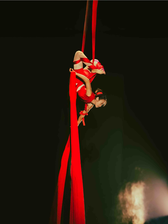 Khánh Hòa: Ra mắt chương trình nghệ thuật 'Chum show' tại nhà hát Đó