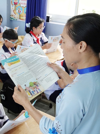 Nghị quyết 71 của Bộ Chính trị: Quan tâm đặc biệt tới đội ngũ nhà giáo