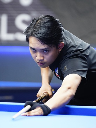 Billiards: Tay cơ trẻ Chiêm Hồng Thái ngược dòng nghẹt thở giành chức vô địch