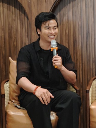 Võ Minh Lâm đóng vai lão, Tú Sương giả trai trong ‘Bức ngôn đồ Đại Việt’