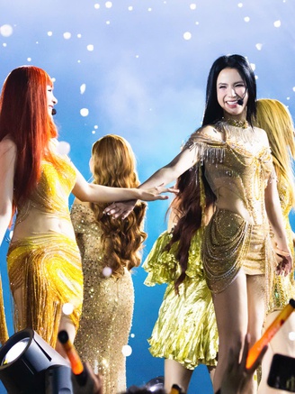 Thời trang concert - 'vũ khí mới' chinh phục khán giả