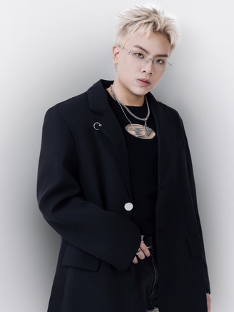 Người đứng sau thành công của 'anh tài', 'em xinh' là ai?