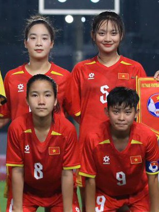 Thắng đậm Singapore, đội nữ U.20 Việt Nam dẫn đầu bảng B vòng loại U.20 châu Á 2026
