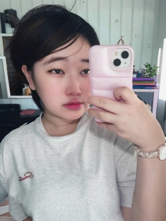 Cô gái từng trầm cảm đến tự học và nhận thư mời từ xAI của Elon Musk