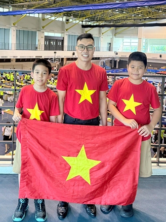 Hai học sinh Việt đoạt giải STEM quốc tế