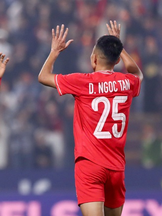 Đội tuyển Việt Nam đi tìm những Doãn Ngọc Tân mới, ông Kim chưa muốn dừng lại