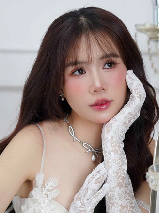 Chào đời đúng ngày lễ trọng đại của dân tộc như một cái duyên